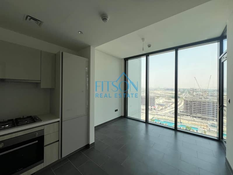 BRAND NEW | HIGHER FLOOR | LAUNDRY ROOM