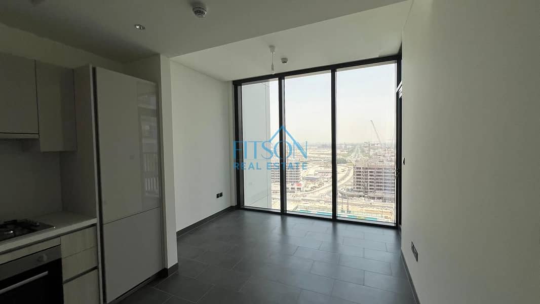 BRAND NEW | HIGHER FLOOR | LAUNDRY ROOM