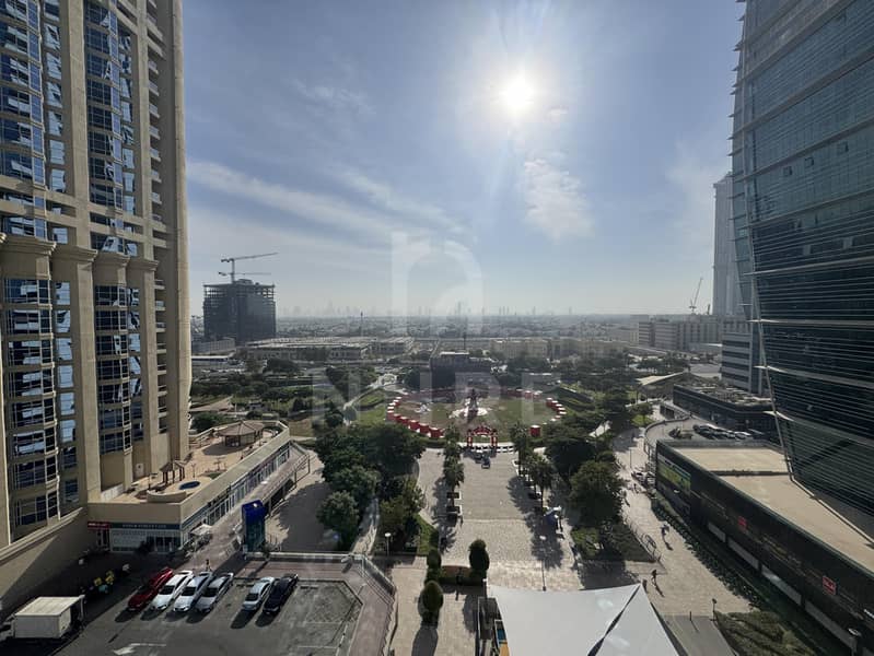 Bright Unit | Spacious Layout | Ready to Move