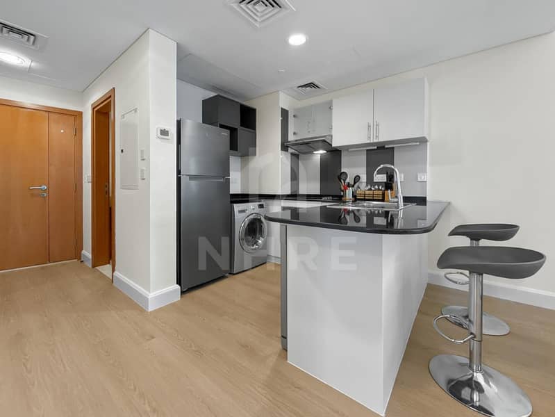 Rented | Sea View | Upgraded | Fully Furnished - Image 8