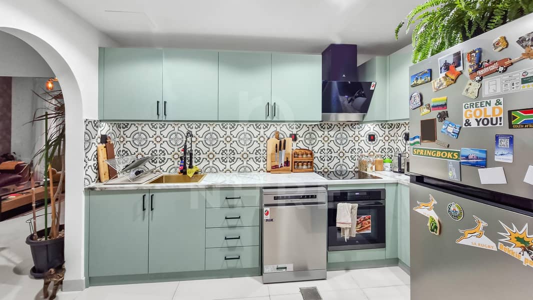 VASTU COMPLIANT | EXCLUSIVE | 4BED/4BATH |UPGRADED - Image 8