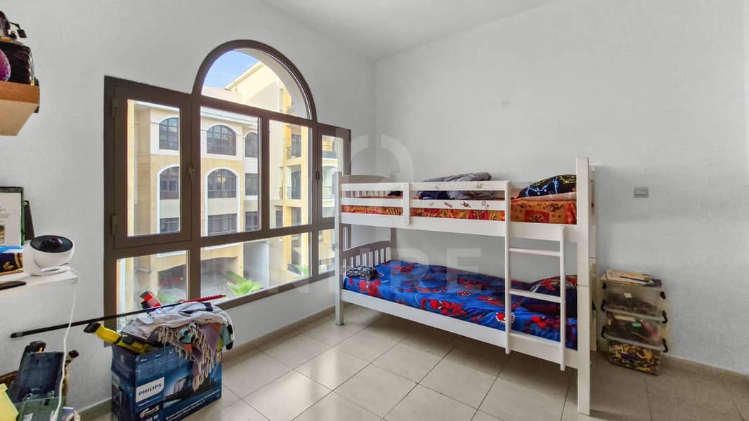 VASTU COMPLIANT | EXCLUSIVE | 4BED/4BATH |UPGRADED - Image 14