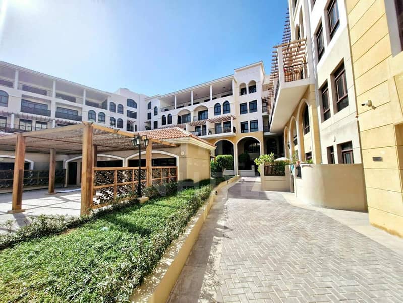 VASTU COMPLIANT | EXCLUSIVE | 4BED/4BATH |UPGRADED - Image 21