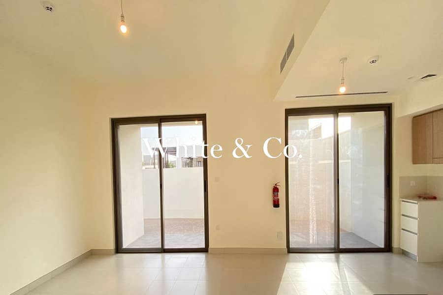 Corner Unit |Modern Townhouse|Great Value