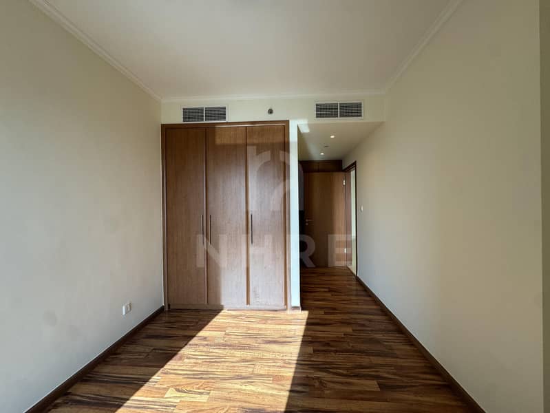 Bright Unit | Spacious Layout | Ready to Move - Image 12