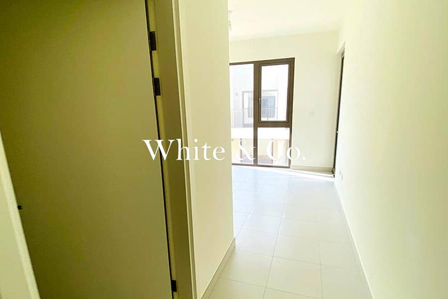 Corner Unit |Modern Townhouse|Great Value - Image 7