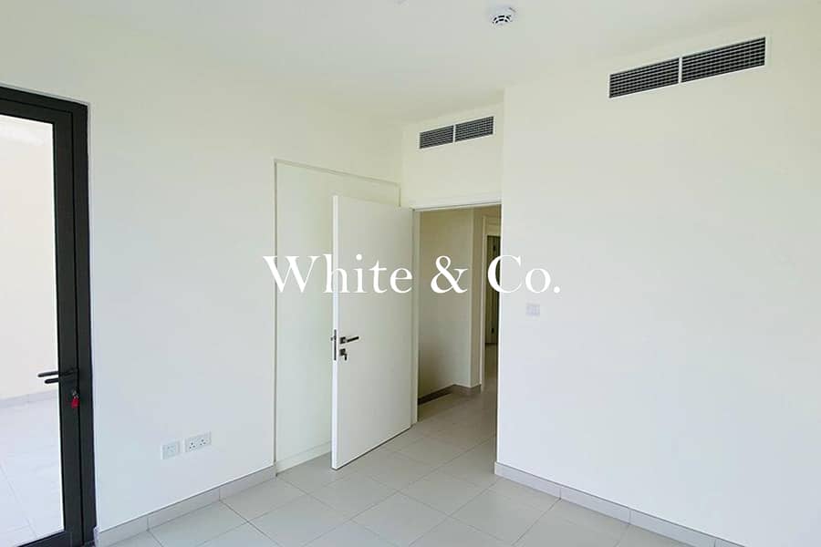 Corner Unit |Modern Townhouse|Great Value - Image 8