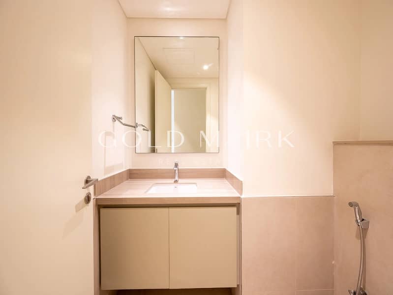 Opposite of Pool |Main Park Facing|Genuine Listing - Image 11