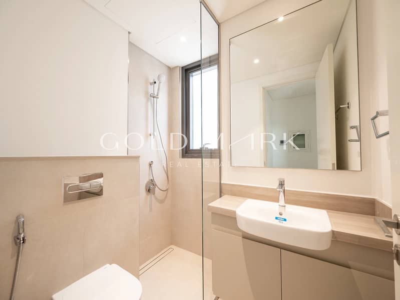 Opposite of Pool |Main Park Facing|Genuine Listing - Image 13