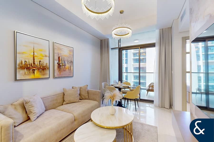 Vacant | Upgraded | Multiple Cheques | 2 Bed