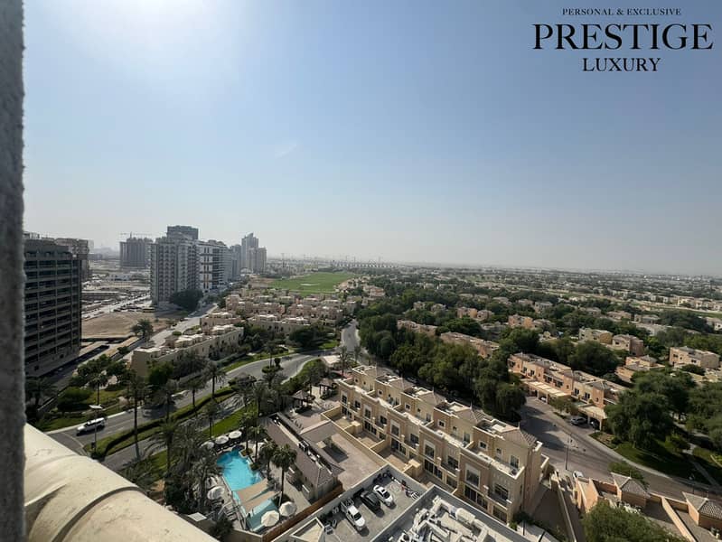 Studio | Vacant | Prime Location| Golf Course View