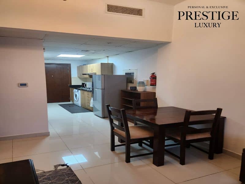 Studio | Vacant | Prime Location| Golf Course View