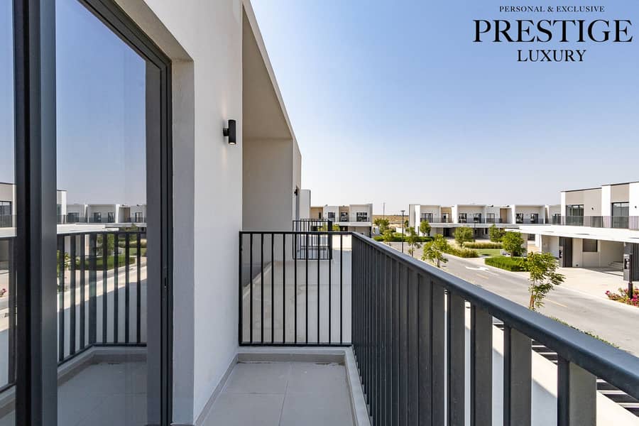 Single Row | Brand new | Community View - Image 33