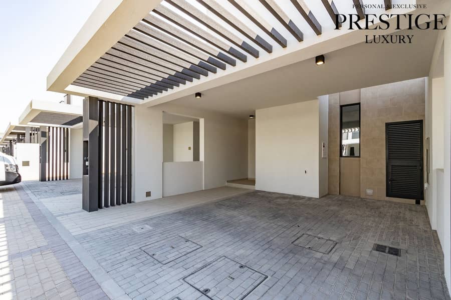 Single Row | Brand new | Community View - Image 40