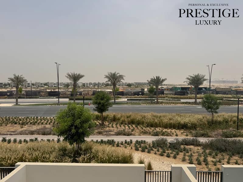 Single Row | Brand new | Community View - Image 44