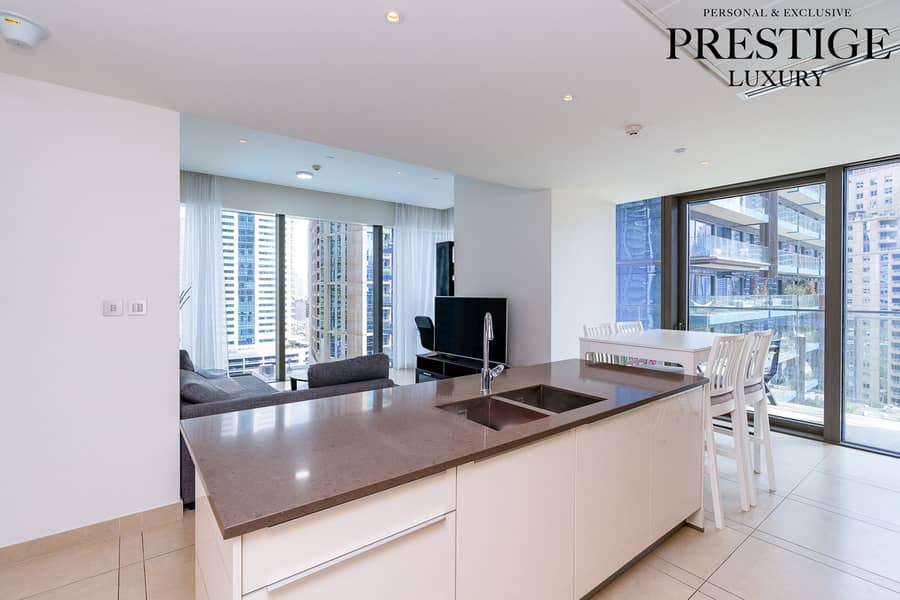 Vacant Dec | Corner Unit | Marina View - Image 6