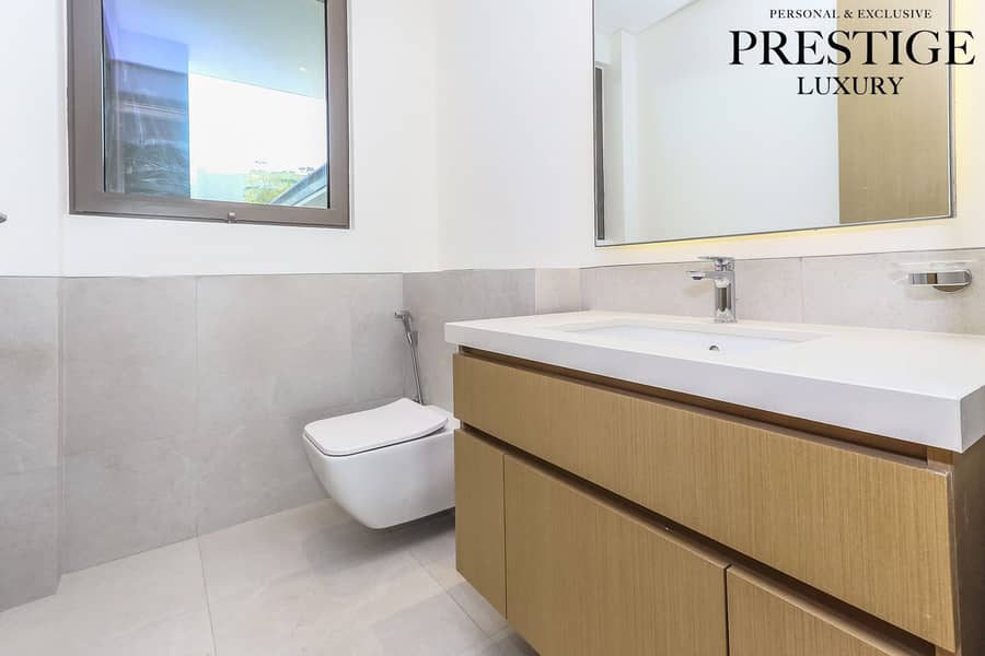 Independent Villa | 4BR+Maids | Ready| Unfurnished - Image 12