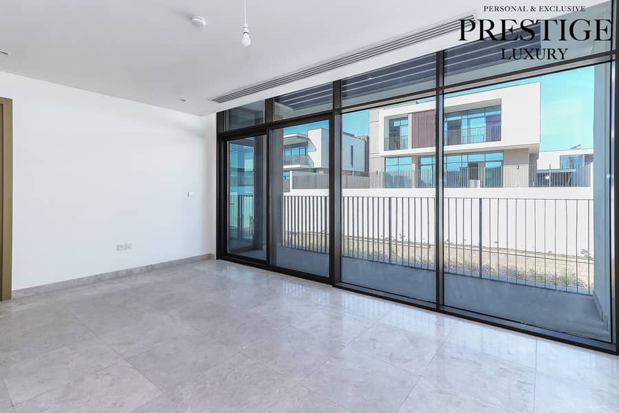 Independent Villa | 4BR+Maids | Ready| Unfurnished - Image 33