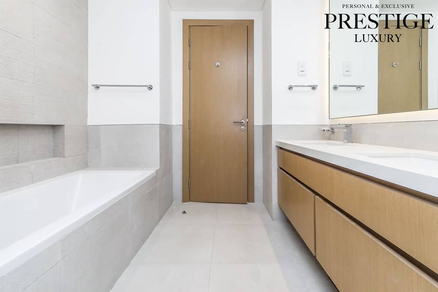 Independent Villa | 4BR+Maids | Ready| Unfurnished - Image 42