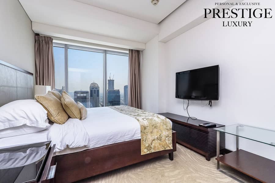 Vacant and Ready | Furnished | Skyline View - Image 14