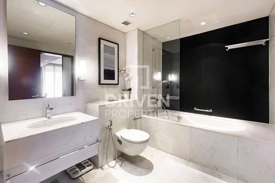 Top Location | All Bills Included | Ideal Unit - Image 7