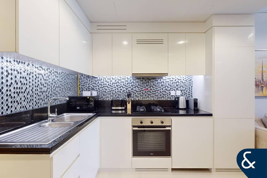 Vacant | Upgraded | Multiple Cheques | 2 Bed - Image 17