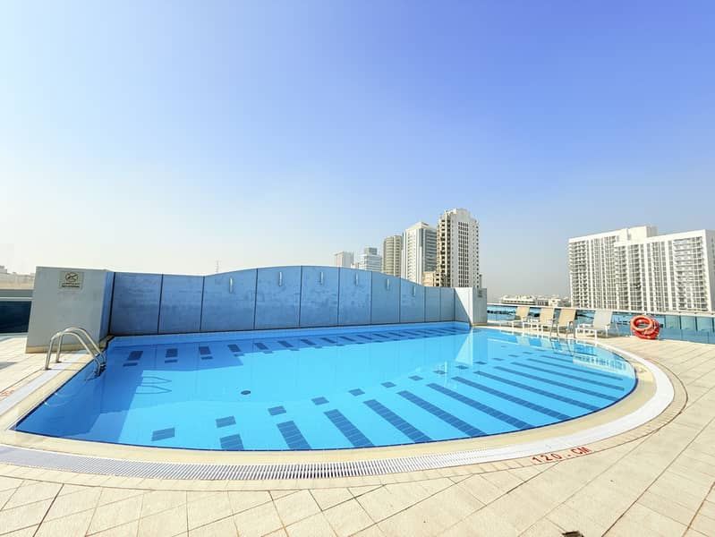 Spacious 4BR + Maids || 0% Commission || Huge Balcony || Near Metro - Image 18