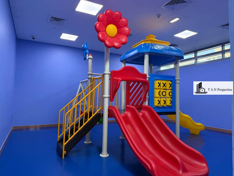 Spacious 4BR + Maids || 0% Commission || Huge Balcony || Near Metro - Image 21