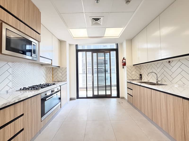 High Quality 3BR +Maids || Spacious Living Hall || Kitchen Appliances || All Amenities - Image 7