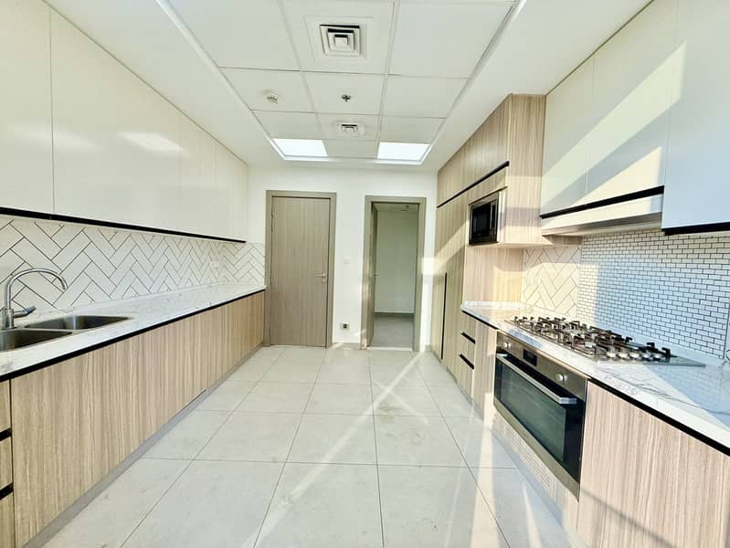 High Quality 3BR +Maids || Spacious Living Hall || Kitchen Appliances || All Amenities - Image 21