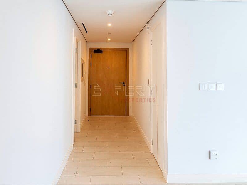 Bright Sea View | Private Maid Room | High-End Finishes - Image 10