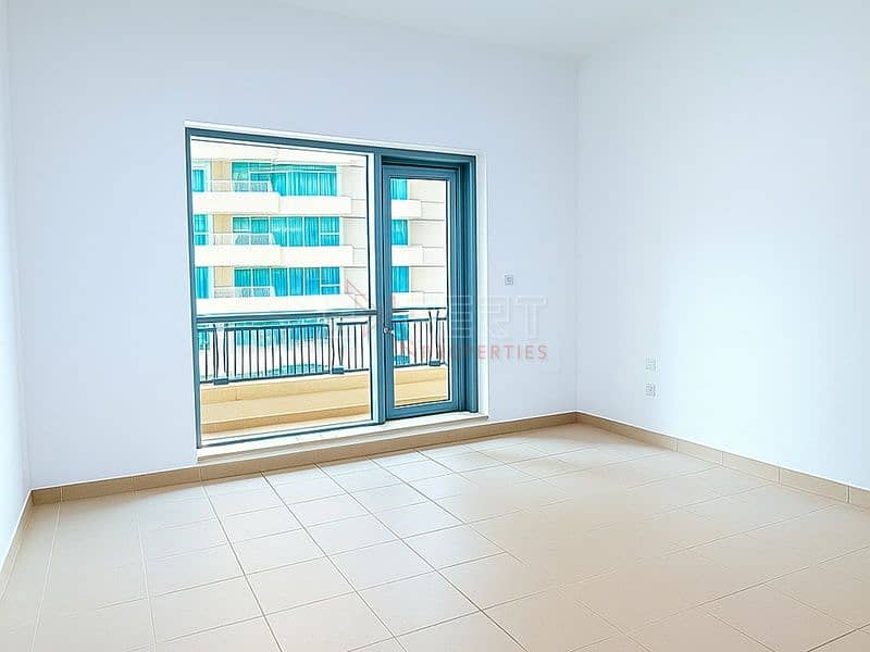 Burj Khalifa & Opera View | High Floor | Multiple Cheques Option - Image 8