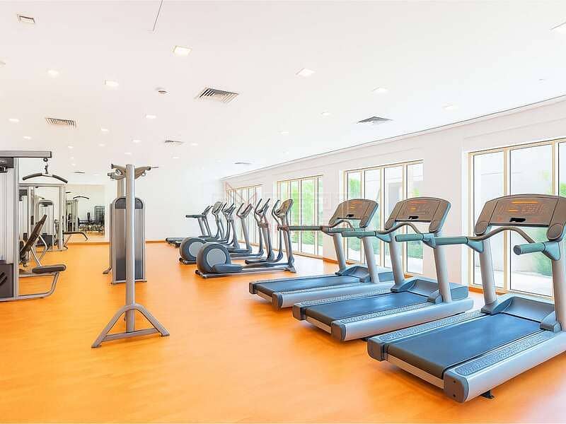 Burj Khalifa & Opera View | High Floor | Multiple Cheques Option - Image 14