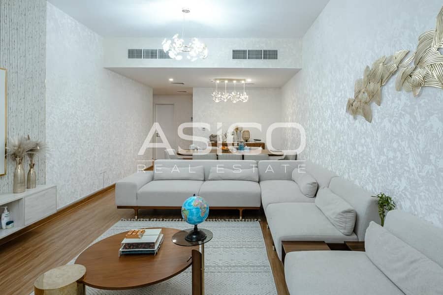 Pulse Beachfront 1 | 3BR+M Villa | Upgraded