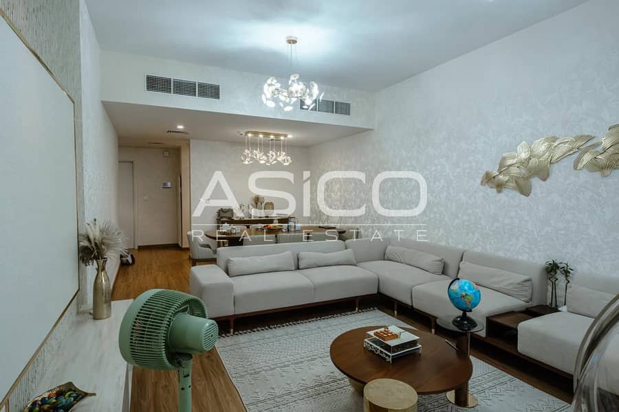 Pulse Beachfront 1 | 3BR+M Villa | Upgraded