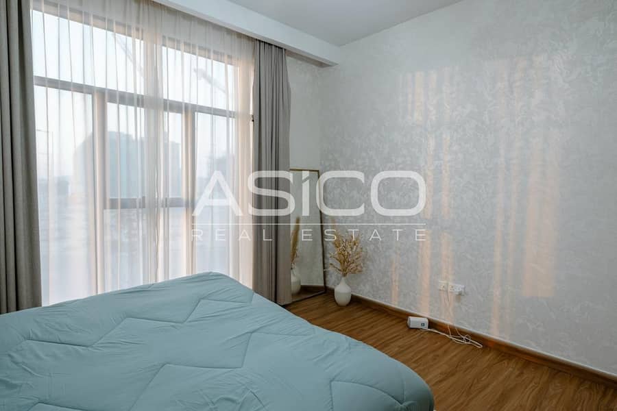 Pulse Beachfront 1 | 3BR+M Villa | Upgraded - Image 11