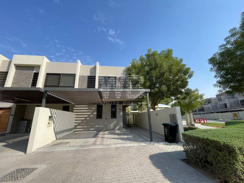 Vacant | B2B | Corner Villa | Unfurnished