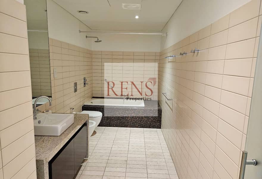 FULLY FURNISHED | READY TO MOVE IN | NEAR TO METRO - Image 11