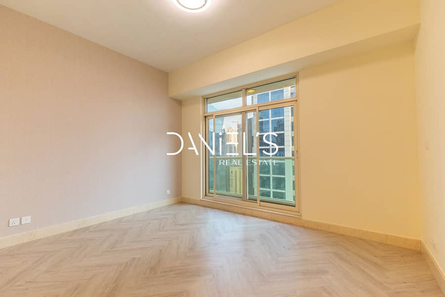 Marina View | High Floor | Upgraded | Vacant - Image 10