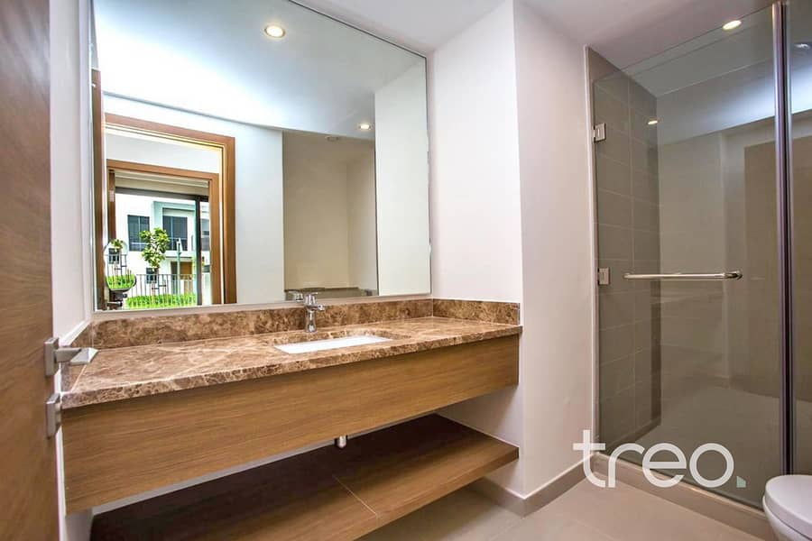 Parkview | Amazing Location | Vacant Now - Image 8