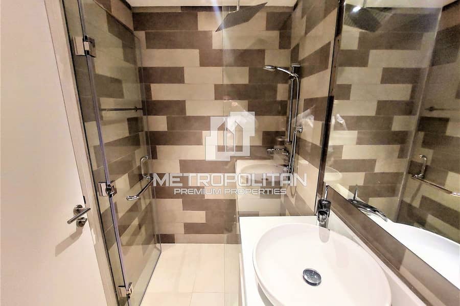 Penthouse level | Seaside living | Multiple Units - Image 8