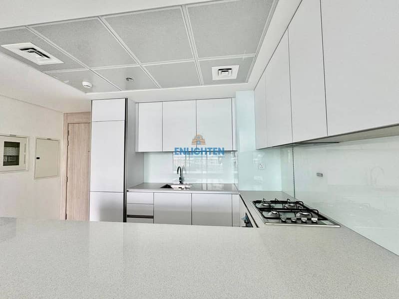 1BHK BRIGHT & COZY | PRIME SPOT | 1% COMMISSION - Image 6