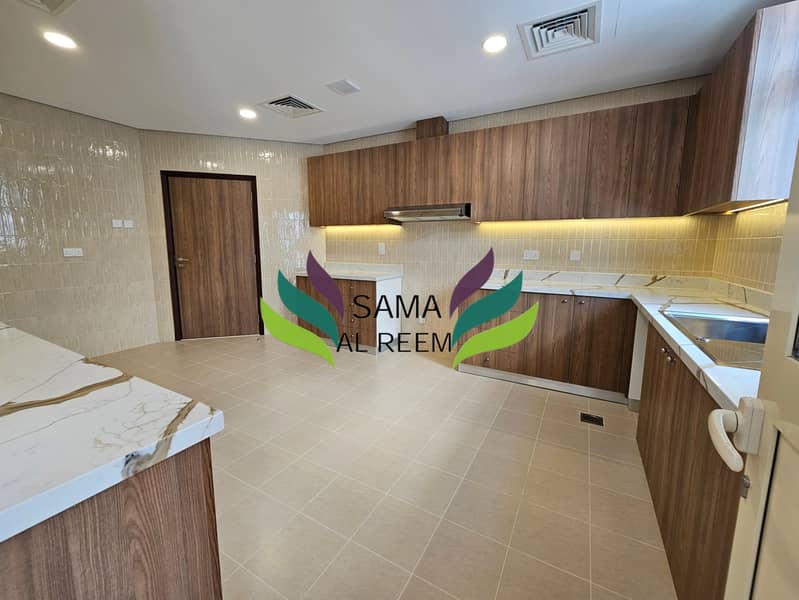 Renovated 4 Bed | Private Garden | Shared Pool | al safa 2 - Image 6