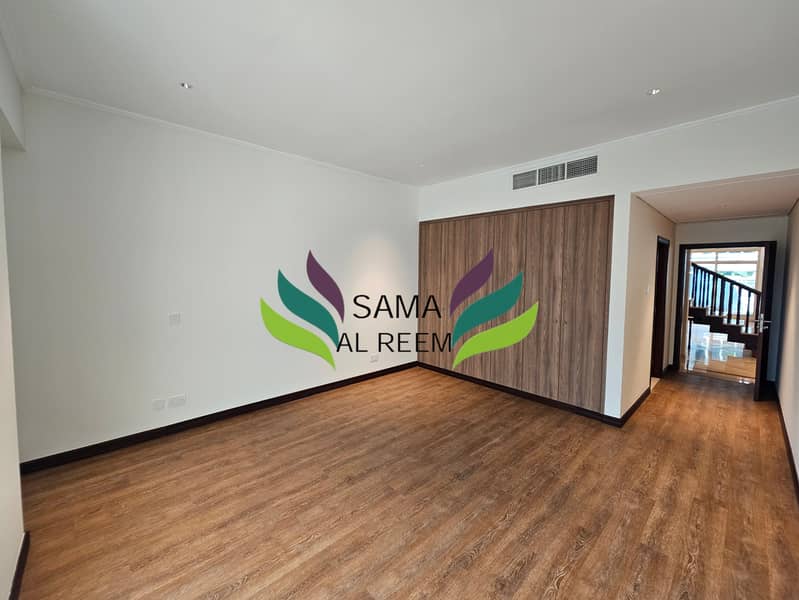 Renovated 4 Bed | Private Garden | Shared Pool | al safa 2 - Image 12