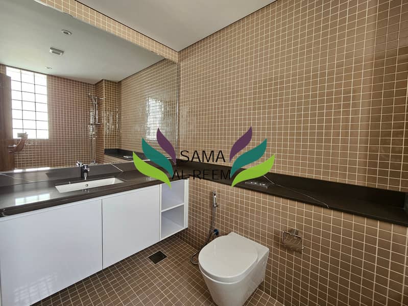 Renovated 4 Bed | Private Garden | Shared Pool | al safa 2 - Image 23