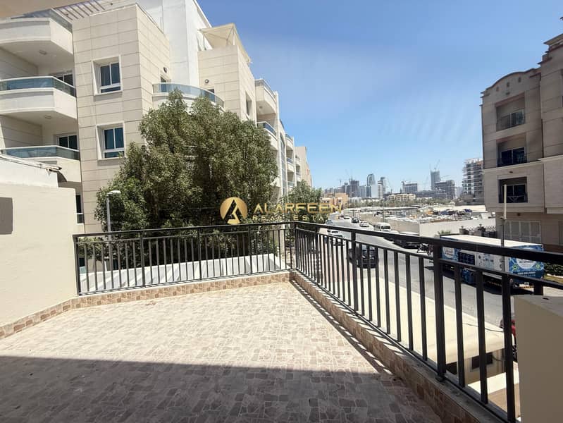 Luxurious Villa | 4BR+Maid | Prime Location - Image 26