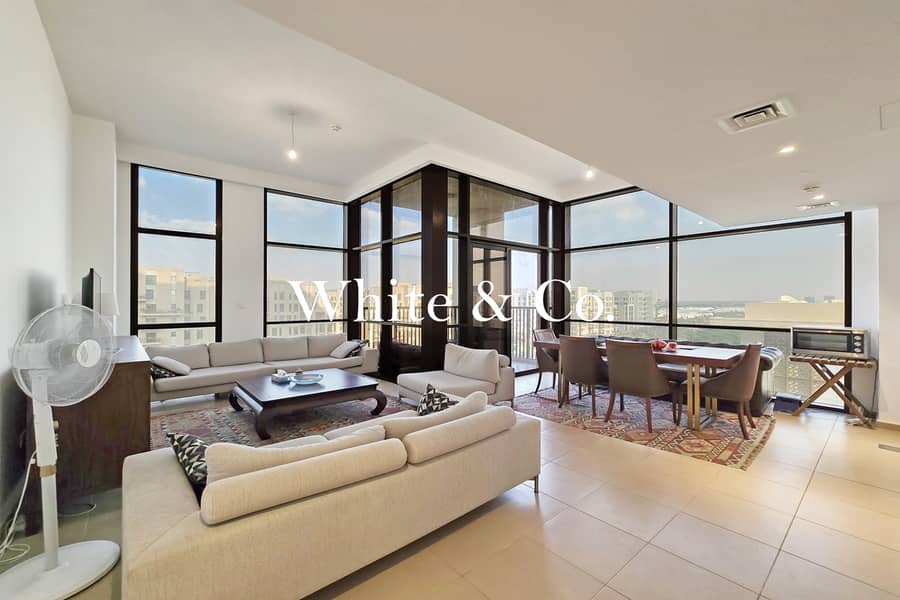 Corner Balcony | Largest Bua |Central Park