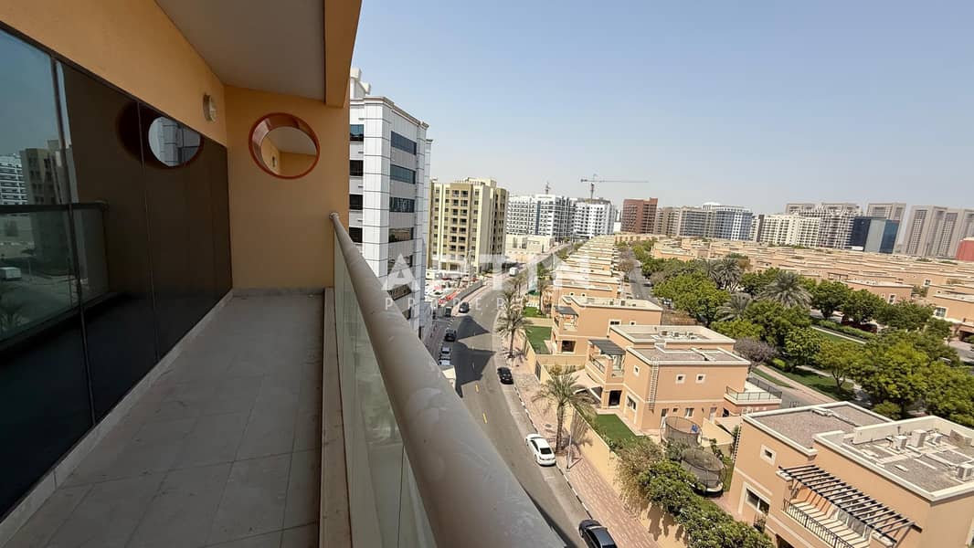 Premium 3BR Unit | Semi-Closed Kitchen | 4 Baths | Vibrant DSO Community