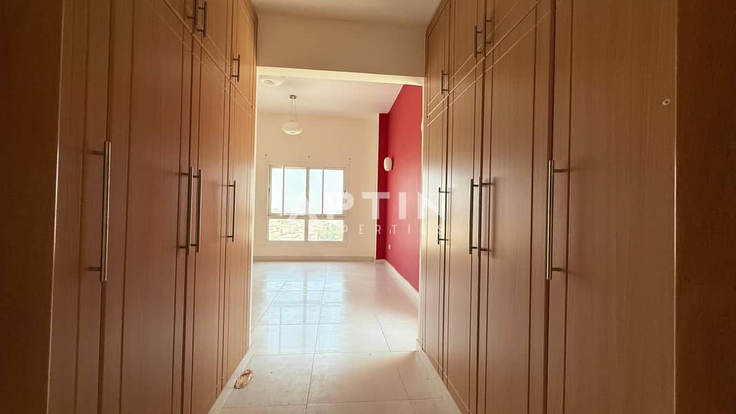 Premium 3BR Unit | Semi-Closed Kitchen | 4 Baths | Vibrant DSO Community