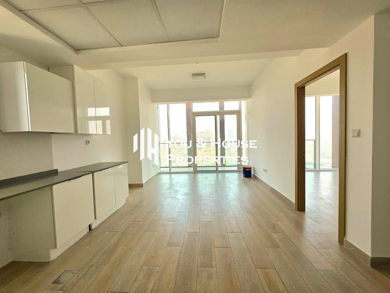 Spacious 1BR | Big Layout | Upgraded Unit | Premium Building